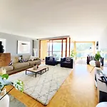 Apartment L'avantgardiste, Spacious 6 Bedrooms Duplex, Panoramic View Crans-Montana