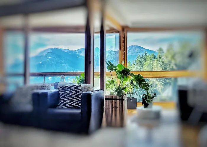 L'avantgardiste, Spacious 6 Bedrooms Duplex, Panoramic View 公寓 克莱恩 蒙塔纳