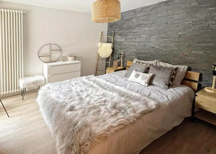 公寓 L'avantgardiste, Spacious 6 Bedrooms Duplex, Panoramic View 克莱恩 蒙塔纳