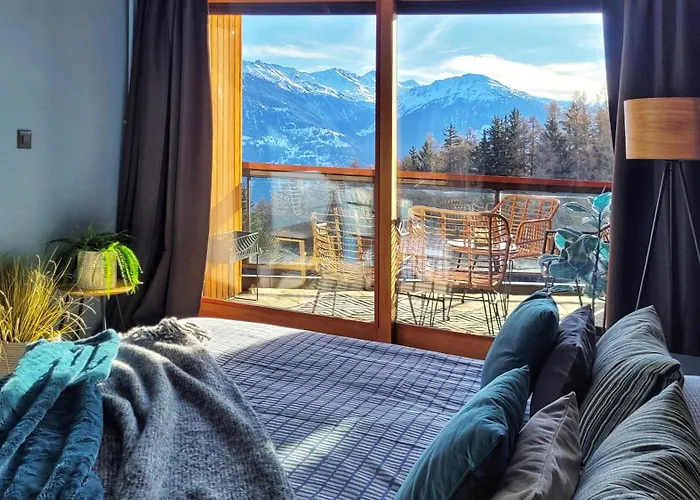 L'avantgardiste, Spacious 6 Bedrooms Duplex, Panoramic View 公寓 克莱恩 蒙塔纳