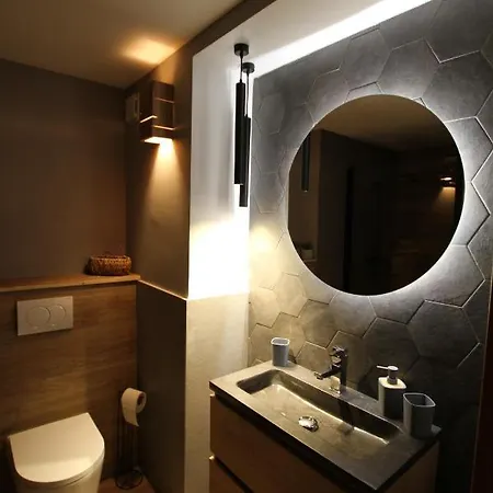 L'avantgardiste, Spacious 6 Bedrooms Duplex, Panoramic View 크란스몬타나