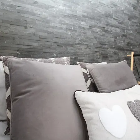 L'avantgardiste, Spacious 6 Bedrooms Duplex, Panoramic View 크란스몬타나