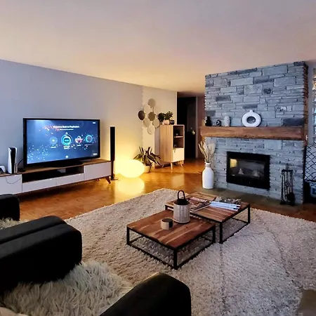 L'avantgardiste, Spacious 6 Bedrooms Duplex, Panoramic View 아파트 크란스몬타나