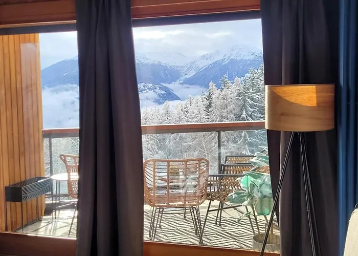 L'avantgardiste, Spacious 6 Bedrooms Duplex, Panoramic View