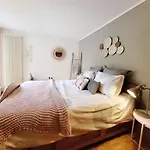 L'avantgardiste, Spacious 6 Bedrooms Duplex, Panoramic View Lägenhet