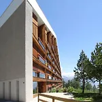L'avantgardiste, Spacious 6 Bedrooms Duplex, Panoramic View * Crans-Montana