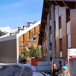 L'avantgardiste, Spacious 6 Bedrooms Duplex, Panoramic View Lägenhet *